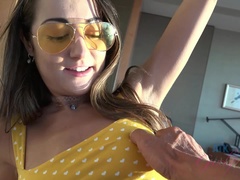 Любители, Брюнетки, Пальцем, Эксгибиционист, От первого лица, На публике, Киски, Сиськи