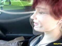 素人, フェラチオ, 茶髪の, 顔射, オナニー, 小柄, ピアス, ショートヘア