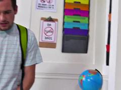 Professor unexpectedly provides a hands-on lesson about interacting with women: Porn