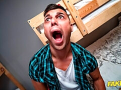 Gros cul, Sucer une bite, Brunette brune, Attrapée, Double pénétration, Hard, Homme homme femme, Jarretelles