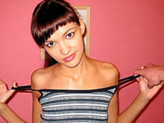 Amateur, Sucer une bite, En levrette, Souple, Seins naturels, Maigrichonne, Adolescente, Nénés