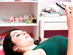 Blasen, Braunhaarige, Sperma im mund, Spermaladung, Handjob, Natürlichen titten, Jungendliche (18+), Titten