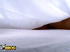 Grosser schwanz, Grosse titten, Blasen, Hundestellung, Lecken, Milf, Rasiert, Titten