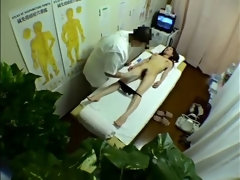 Asiatisch, Grosse titten, Fingern, Japanische massage, Massage