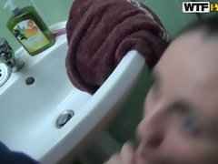 Braunhaarige, Absätze, Strümpfe