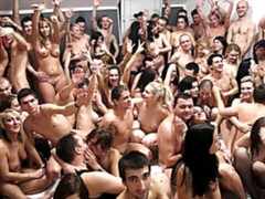 Blasen, Hundestellung, Gruppe, Handjob, Hardcore, Natürlichen titten, Tätowierung, Titten