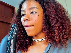 Grosser schwanz, Grosse titten, Blasen, Dildo, Latina, Solo, Titten, Spielzeuge