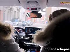 Grote kont, Blond, Pijpbeurt, Hondjeshouding, Likken, Natuurlijke tieten, Kut duiken, Tatoeage