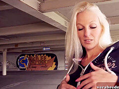 Немки, На природе, На публике, Тощие, Молоденькие