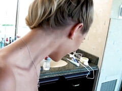 フェラチオ, バック, 学生寮, 毛深い, 下着, タトゥー, パイ刷り, オッパイの