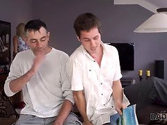 Rondborstig, Oudere vrouw, Likken, Masturbatie, Moeder die ik wil neuken, Moeder, Kut duiken, Stiefmoeder