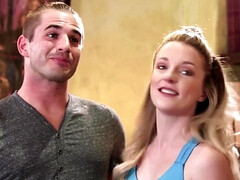 Grote mammen, Gezichtzitten, Hd, Olie, Kut duiken, Douche, Tiener, Trio