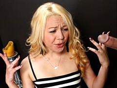 Grosse bite, Gros seins, Blonde, Sucer une bite, Trou de la gloire, Branlette thaïlandaise, Léchez, Mère que j'aimerais baiser