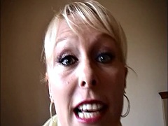Leie, Tussi, Grosser schwanz, Blondine, Blasen, Fetisch, Absätze, Pov
