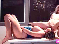 レズビアン, なめる, 熟年, 淫乱熟女, オーガズム, オマンコ