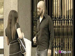 Большой член, Застукали, Вечеринка