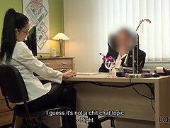 Belleza, Morena, Checa, Gafas, Sexo duro, Dinero, Oficina, Espía