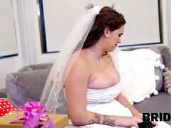 Большая жопа, Большие сиськи, Минет, Брюнетки, Грудастые, Рогоносцы, Ласковые ручки, Натуральные сиськи