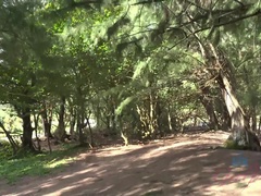 Leie, Füsse, Handjob, Öl, Orgasmus, Pov, Rasiert, Titten