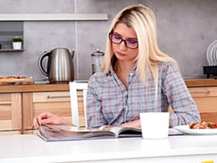 Grote kont, Grote lul, Blond, Pijpbeurt, Keuken, Natuurlijke tieten, Tiener, Tieten likken