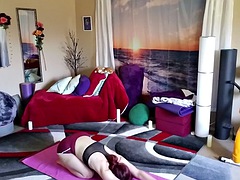 Braunhaarige, Konturen der schamlippen, Füsse, Fetisch, Oma, Reif, Milf, Jungendliche (18+)