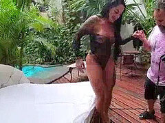 Logement, Ondergoed, Realiteit, Tatoeage