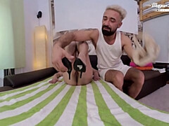 デカパイ, 茶髪の, イく瞬間, バック, Hd, なめる, 熟年, 自然山雀
