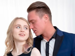 Анальный секс, Жопа, Блондинки, Минет, Ласковые ручки, Поцелуи, Бритые, Молоденькие