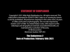 Grote mammen, Rondborstig, Sperma shot, Rijpe lesbienne, Moeder die ik wil neuken, Natuurlijke tieten, Kantoor, Spuiten