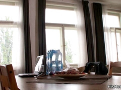 18 jaar, Tsjechisch, Vingeren, Lesbisch, Rijpe lesbienne, Kut duiken, Realiteit, Tiener