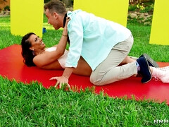 Braunhaarige, Milf, Mutti, Im freien, Erotischer film