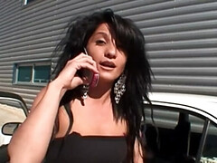 Kont, Pijpbeurt, Bruinharig, Latijnse vrouw