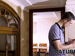 Брюнетки, Хд, Зрелые, Киски, Русские, Обвисшие сиськи, Мачеха, Игрушки