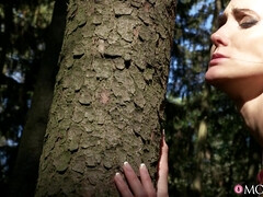 Arsch, Arschlecken, Braunhaarige, Absätze, Milf, Natürlichen titten, Weibliche ejakulation, Titten