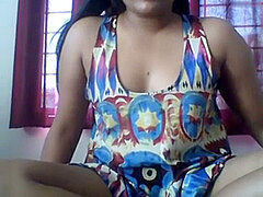 Азиатки, Пальцем, Индианки, На публике, Киски