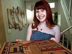 Good-looking redhead chick Hannah Grace likes intensive pound