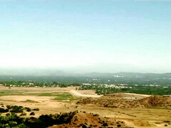 Grote mammen, Bruinharig, Auto, Hardcore, Naakt, Kut duiken, Tieten likken, Nat