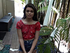 Sucer une bite, Poilue, Branlette thaïlandaise, De plein air, Pov, Chatte, Nénés
