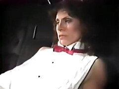 Gros seins, Sucer une bite, Brunette brune, Européenne, Poilue, Mère que j'aimerais baiser, Seins naturels, Rétro ancien