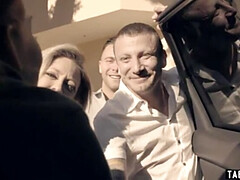 Большие сиськи, Семья, Вчетвером, Группа, Милф, Мачеха, Табу, Молоденькие