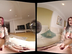 Grote kont, Grote mammen, Sperma shot, Spel, Handbeurt, Masturbatie, Tieten likken, Nat