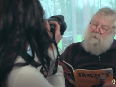 ベッドルーム, イく瞬間, イマラチオ, キス, 自然山雀, ゴックンする, タトゥー, ティーン