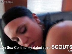 Lesbisch, Lecken, Mutti, Zierlich, Dürr, Strapon, Jungendliche (18+), Jungfrau