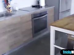 Culo, Rubia, Mamada, Estilo perrito, Hd, Gritar, Madrastra, Tabú