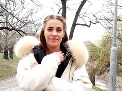 18 jaar, Schattig, Duits, Hardcore, Klein, Openbaar, Tiener, Tieten likken