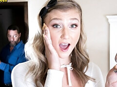 18 años, Anal, Culo grande, Verga grande, Mamada, Tetas naturales, Cabello corto, Adolescente