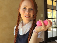 Dichtbij, Pop, Extreem, Voeten fetish, Gapende, Masturbatie, Orgasme, Spuiten