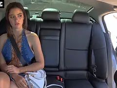 Gros seins, Noire, Sucer une bite, Éjaculation interne, En levrette, Interracial, Chevaucher, Serré