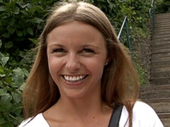 Blonde, Sucer une bite, Branlette thaïlandaise, Pov, Rasée, Maigrichonne, Adolescente, Nénés