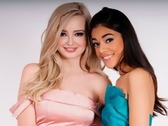 69 negenenzestig, Blond, Vingeren, Zoenen, Lesbisch, Kut duiken, Tiener, Tieten likken
